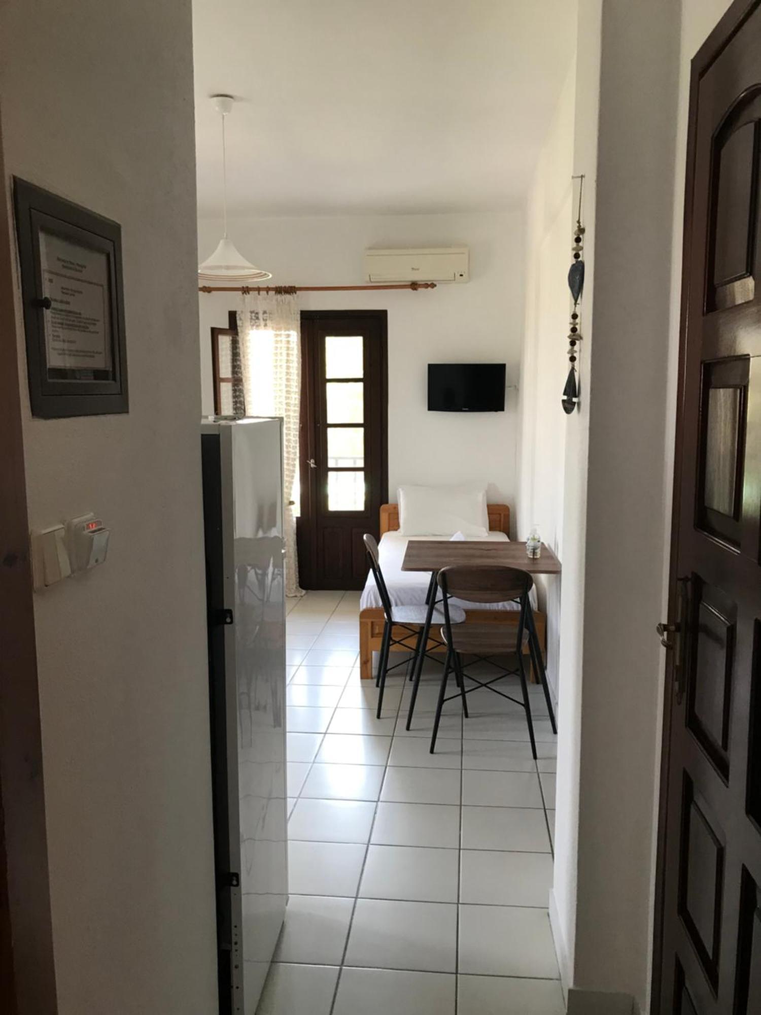 Nikos & Panagiota Apartment Vourvourou Exterior photo