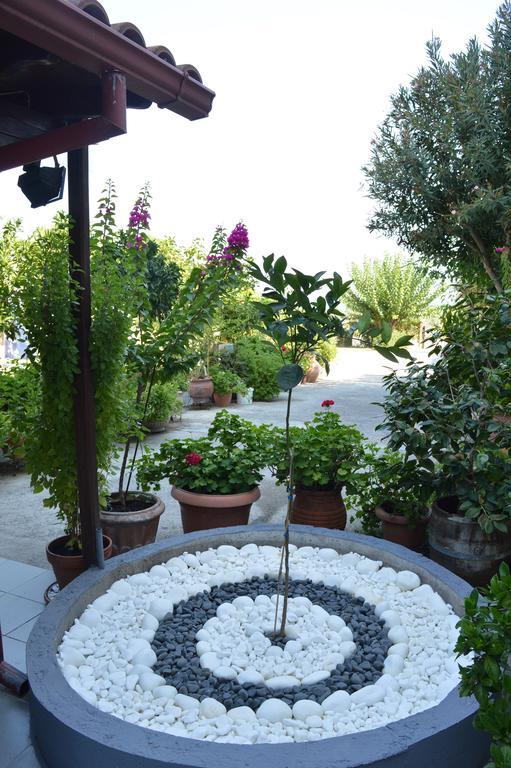 Nikos & Panagiota Apartment Vourvourou Exterior photo